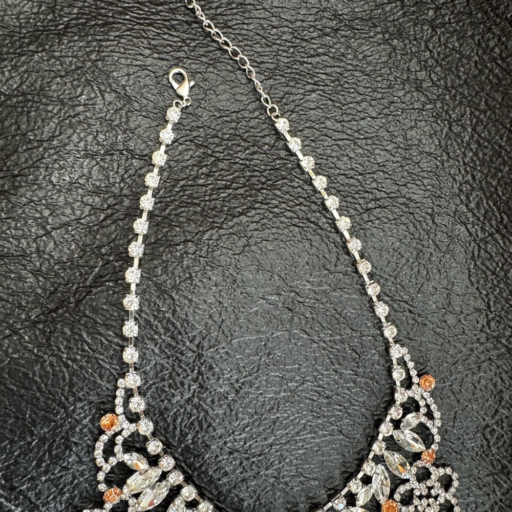 Betsy Johnson NEW Rhinestone Bib Necklace “Ballerina Rose” - Picture 5 of 7